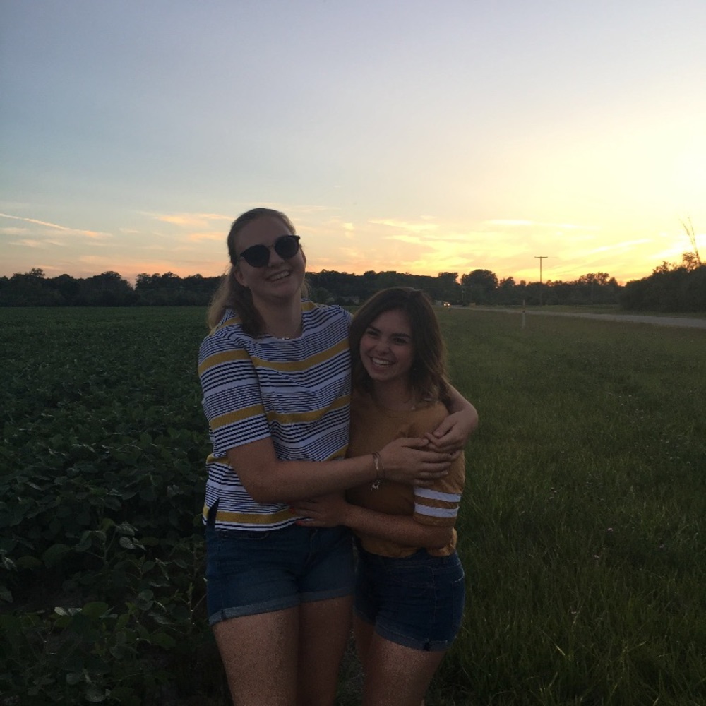 Meet your Posher, Mercedes